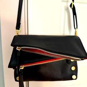 Hammitt Dillon Cross-body bag. Black/grey natural/brushed gold. Reversible.